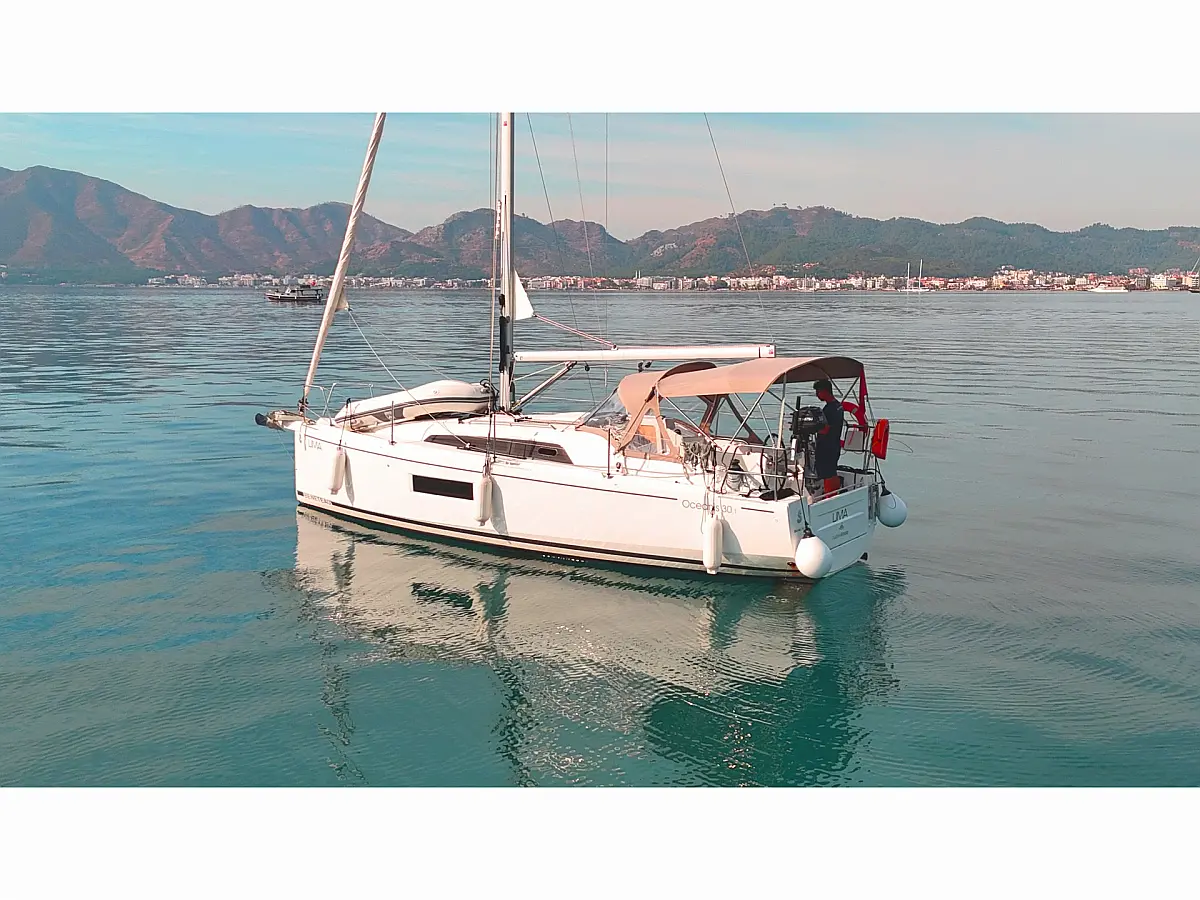 Oceanis 30.1