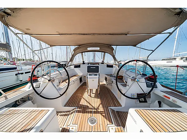 Sun Odyssey 439